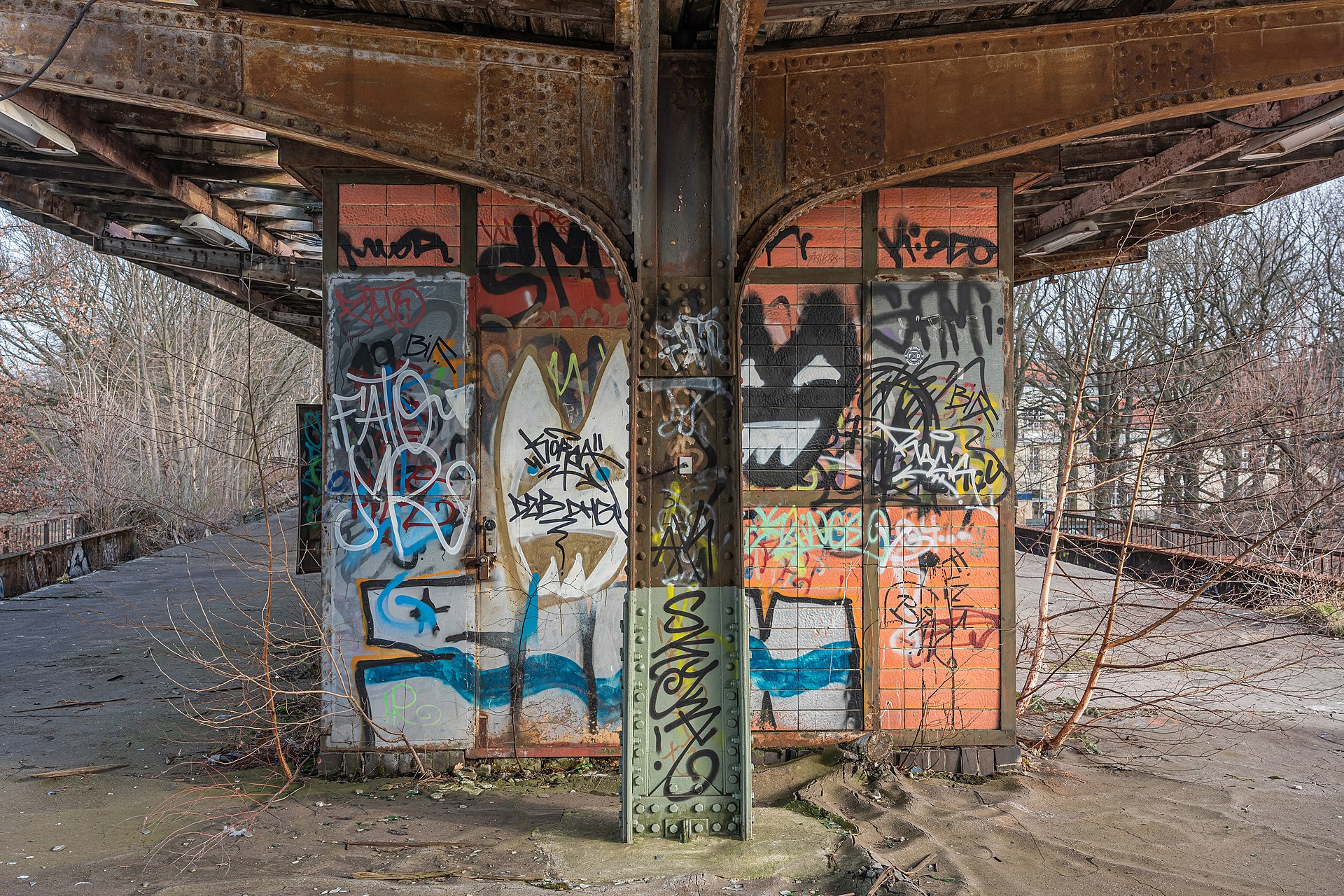 Maifeiertag in Friedrichshain-Kreuzberg - Friedrichshain-Kreuzberg